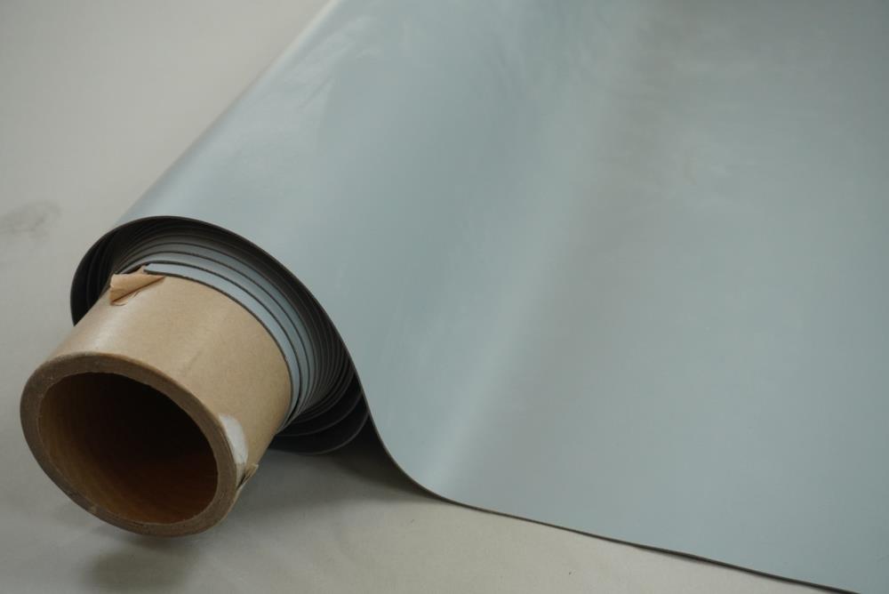 CSM T10-159 - Light Grey Shiny (1100 dtex)