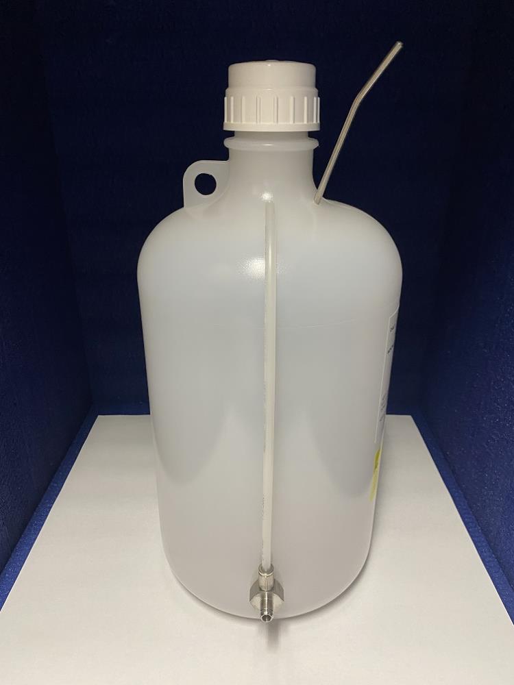 2 GALLON CATALYST JUG ASSY WITH SIGHT TUBE