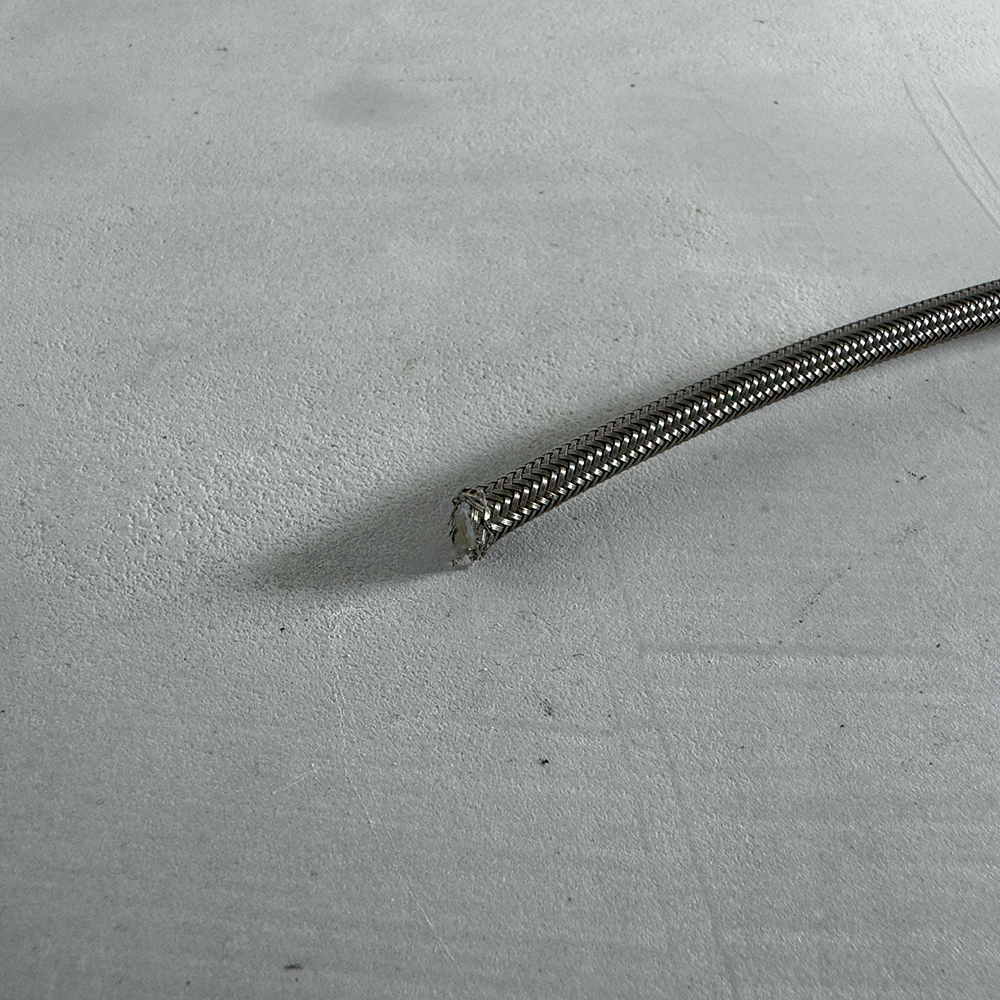 Catalyst Hose Stainless Steel (Per Meter)