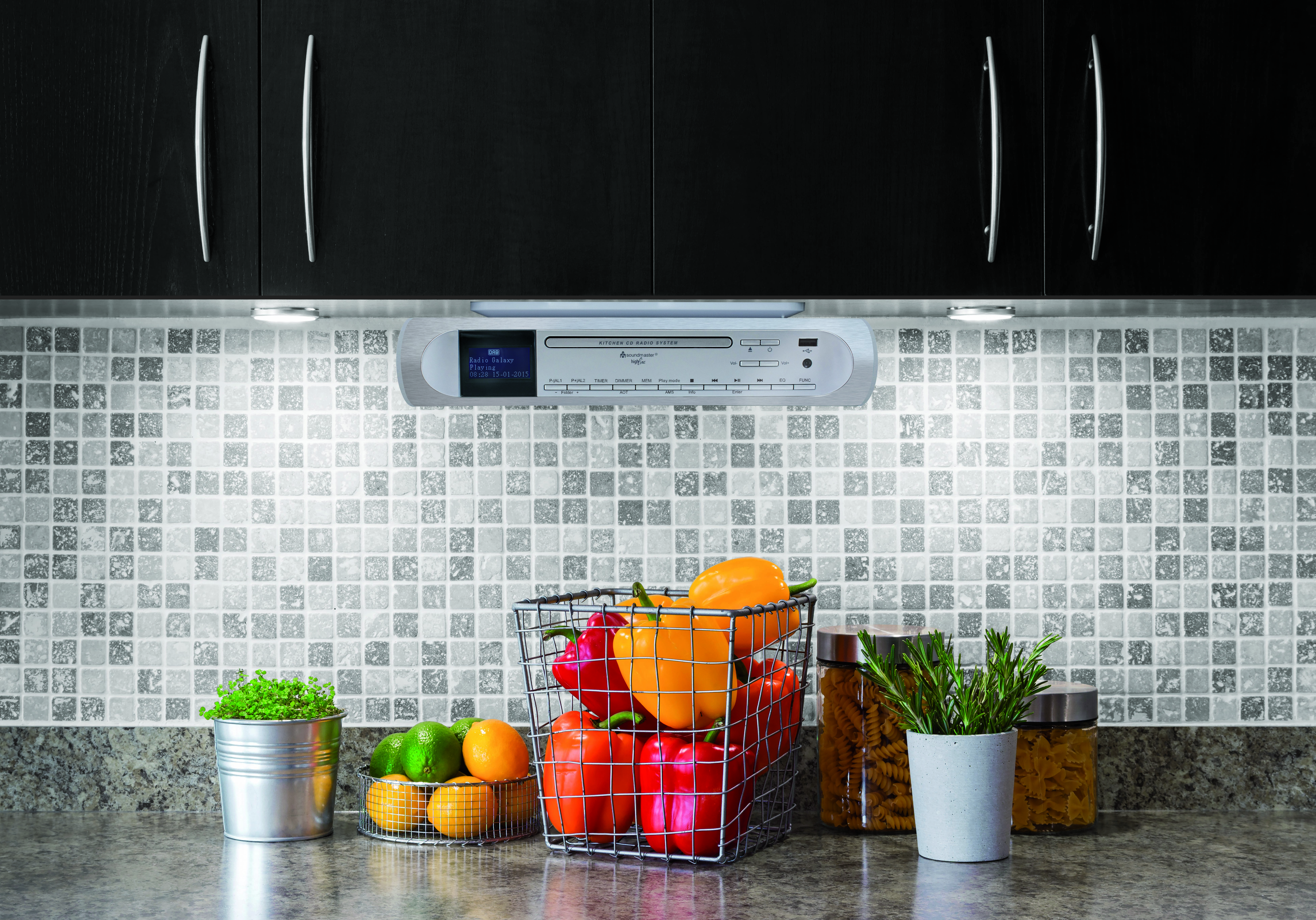 Keuken onderbouw radio