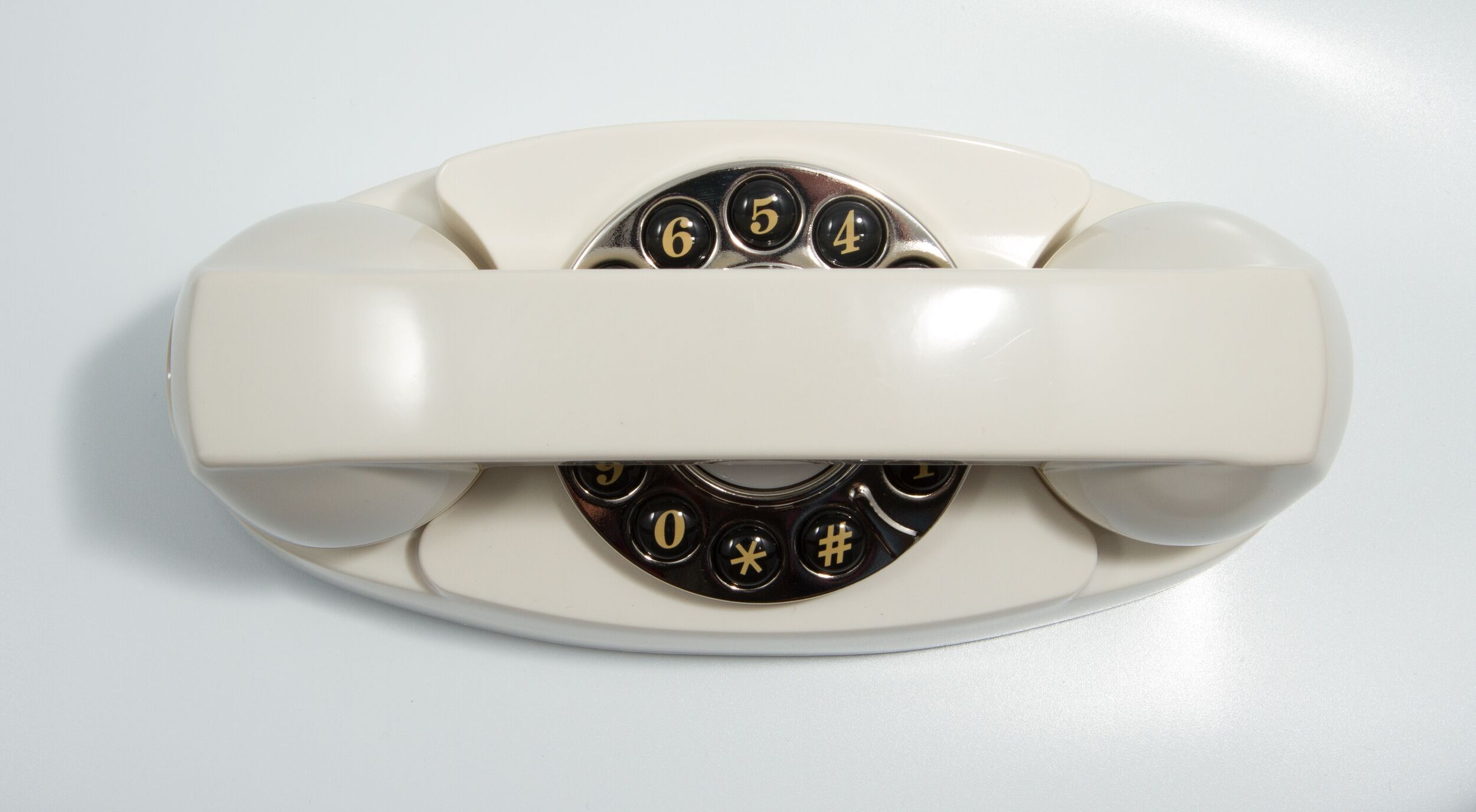 GPO Audrey  telefoon klassiek jaren ‘60 ontwerp ivoor