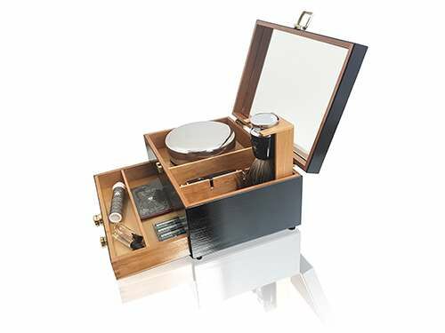 De Scheerkist incl. Muhle scheeraccessoires, dassenhaar kwast velours zak en scheerkom