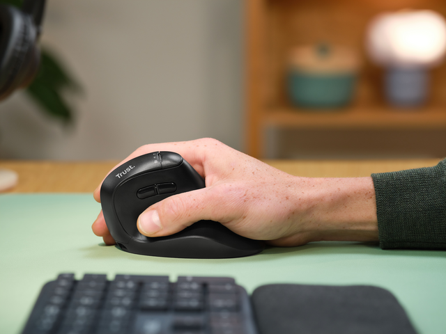 Ergonomische muis Trust hyperscroll Vyran draadloos – foto 7