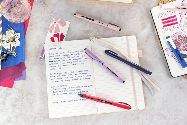 Rollerpen STABILO worker+ Wildflower medium Pruisisch blauw – foto 5